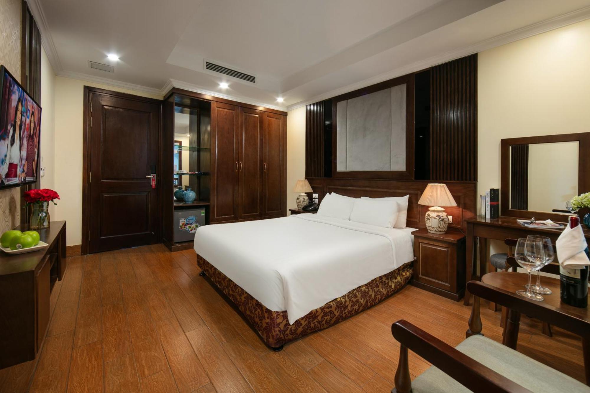 The West Hotel & Spa Hanoi Exterior photo